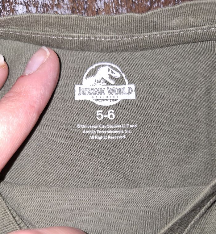 Pyjama Jurassic World 5-6 ans - photo numéro 3