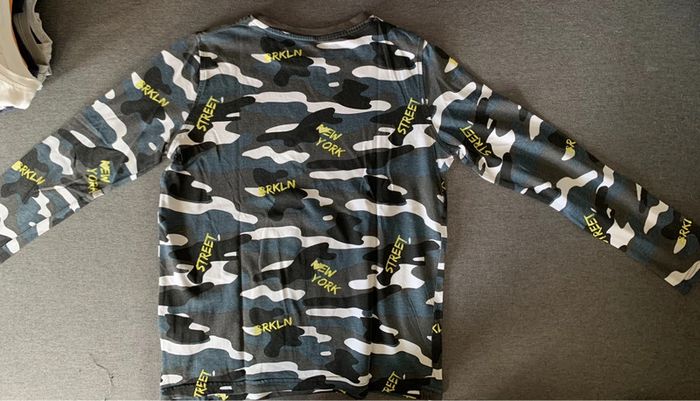 Sweat-shirt coton qualité 10 ans - photo numéro 3