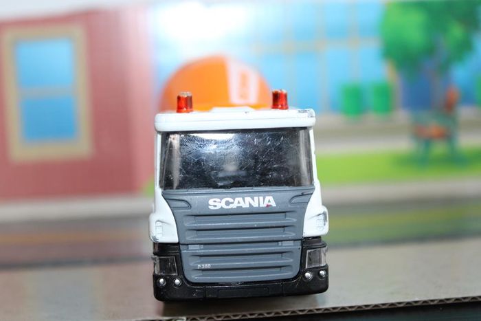 Scania camion toupie béton - photo numéro 8
