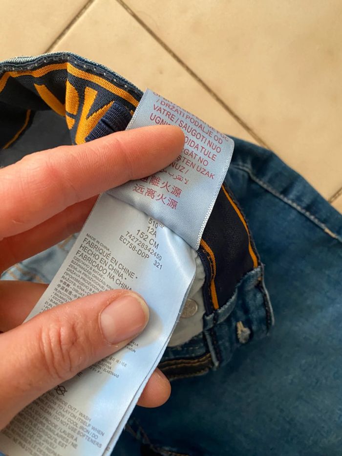 Jean levis 12 ans - photo numéro 3