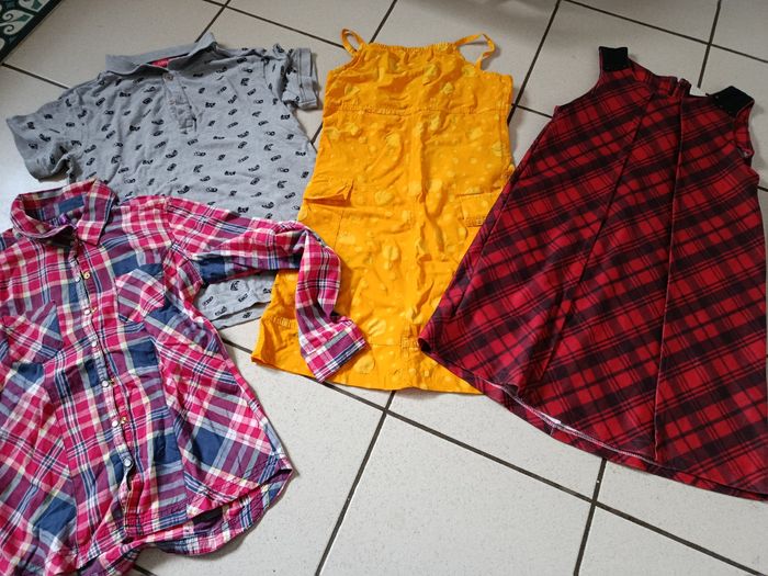 Lot 12 ans fille - photo numéro 2