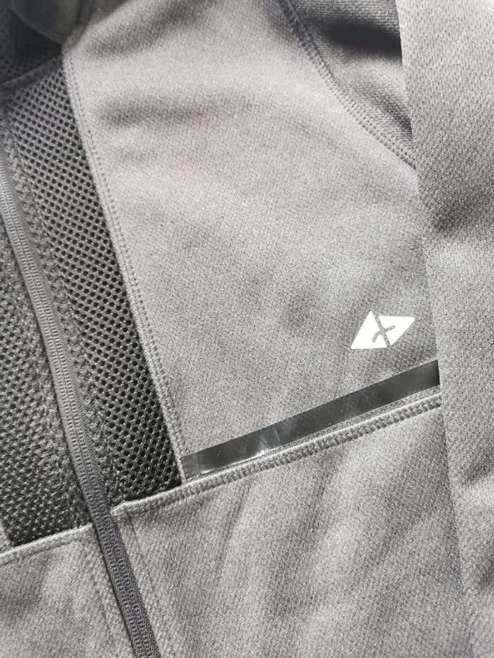 Veste de ski Arti sport taille 14 ans - photo numéro 2