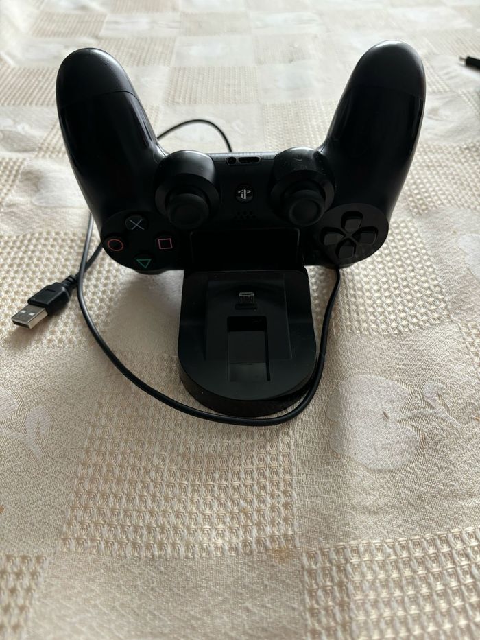 station de chargement  pour Manette de PS4