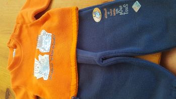 Ensemble pantalon et pull polaire