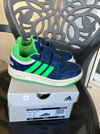 Basket adidas Hoops 3.0 bleu et vert taille 29