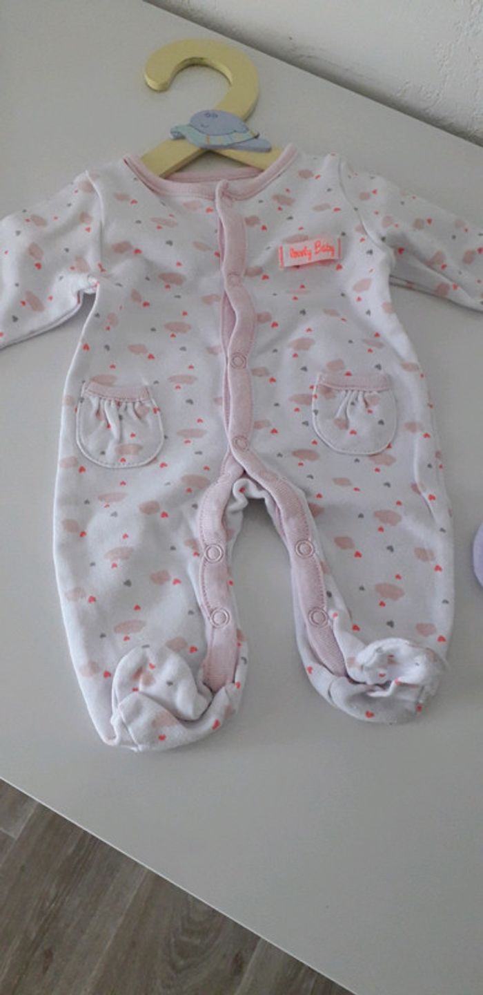 Pyjama coton fille et petit bonnet taille naissance neuf