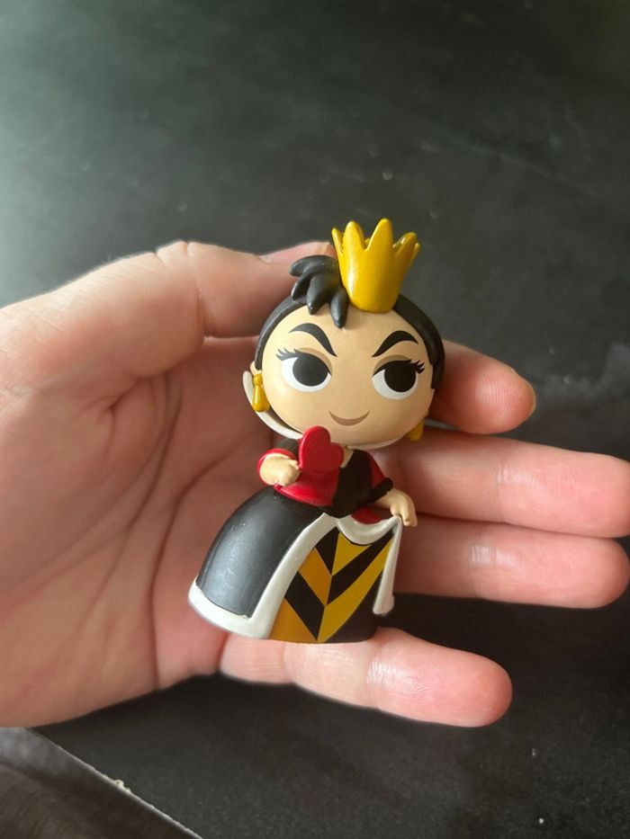 Mystery mini Reine de cœur - photo numéro 2