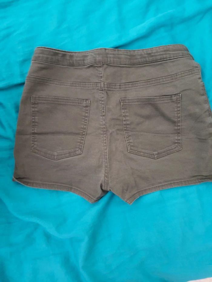 Short s - photo numéro 2