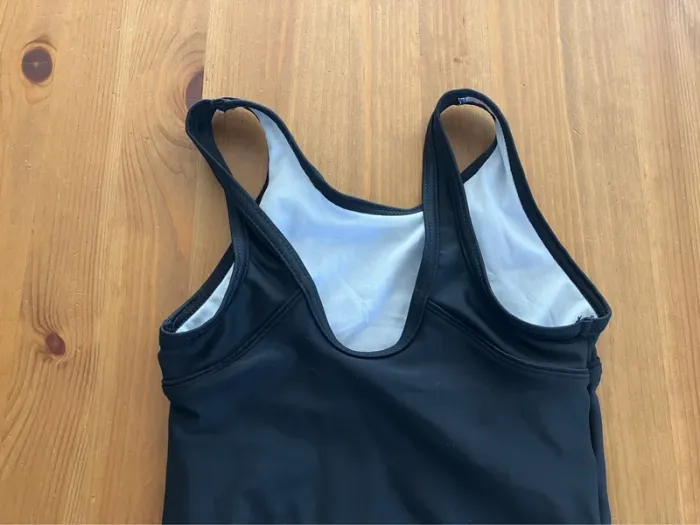 Maillot de bain 5/6 ans - photo numéro 3