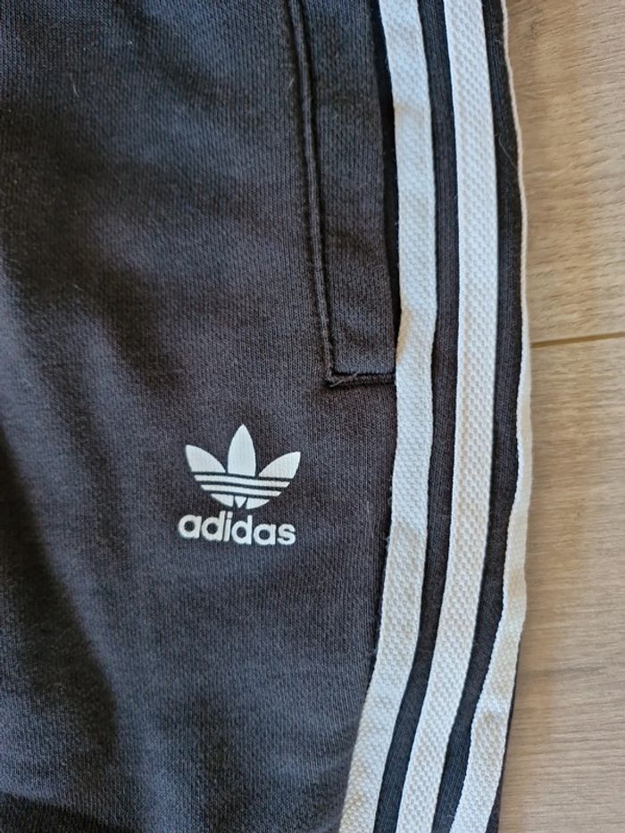Ensemble jogging Adidas 2-3ans - photo numéro 2