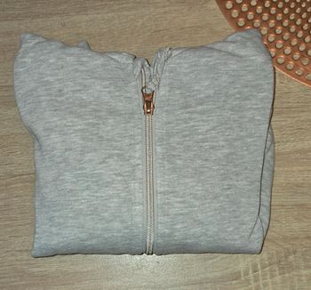 8 ans mais taille petit