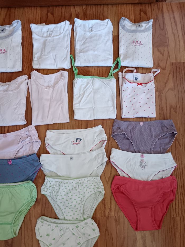 Lot 6 ans maillots de corps ML MC et culottes Petit Bateau, Vertbaudet, Absorba etc - photo numéro 4