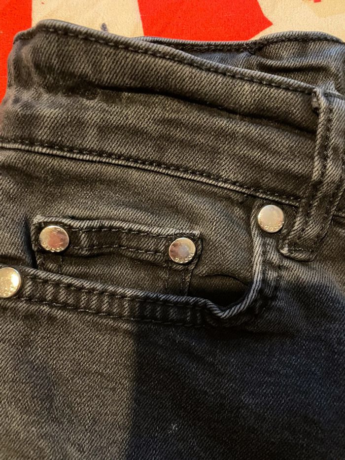 Jeans - photo numéro 8