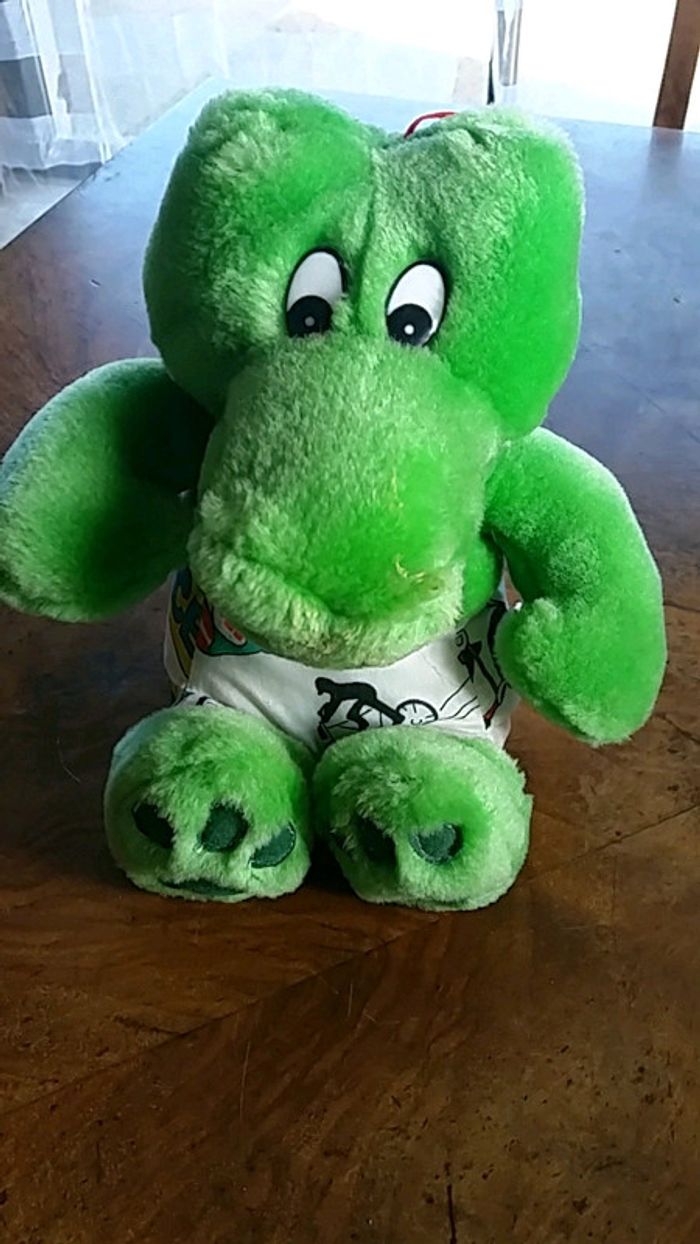 Peluche crocodile