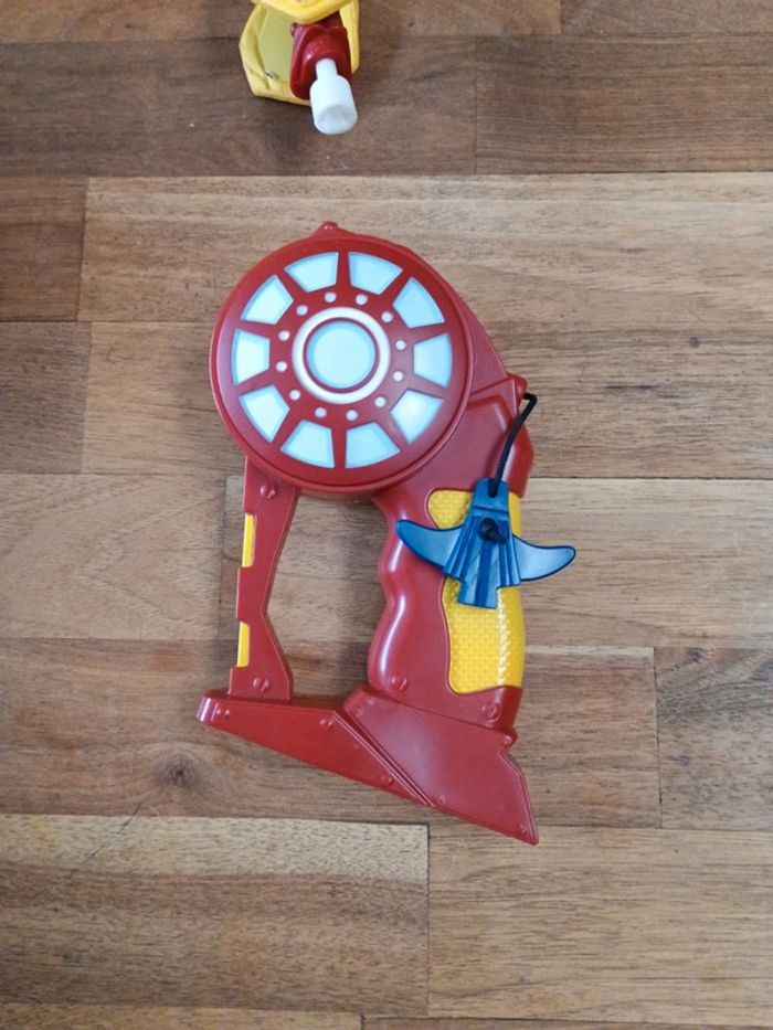 Figurine Flying Heroes Avengers Iron Man Bandaï - photo numéro 4