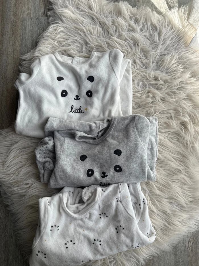 Lot de 3 pyjama neuf 2 ans