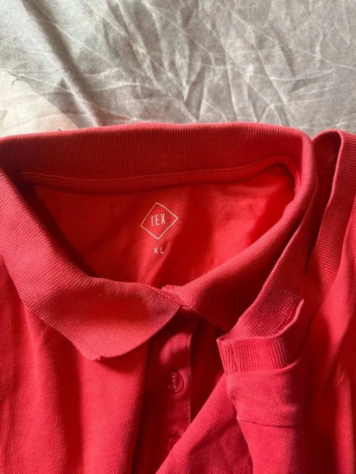 Polos - photo numéro 3