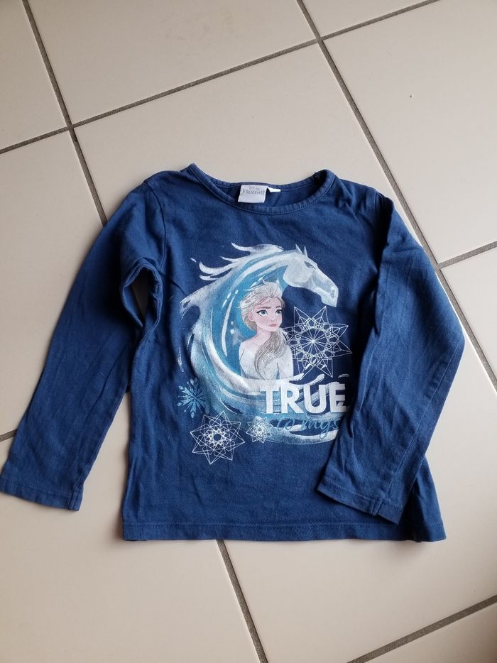 Tee shirt