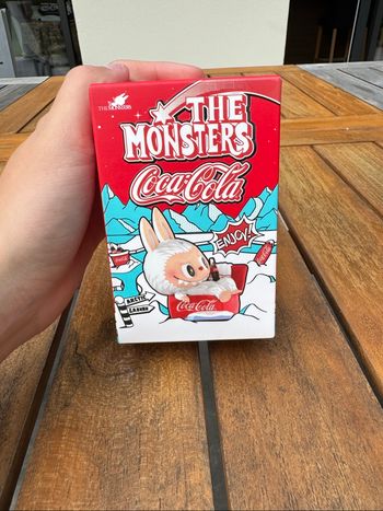 Pop Mart The Monsters Coca cola neuf scellé