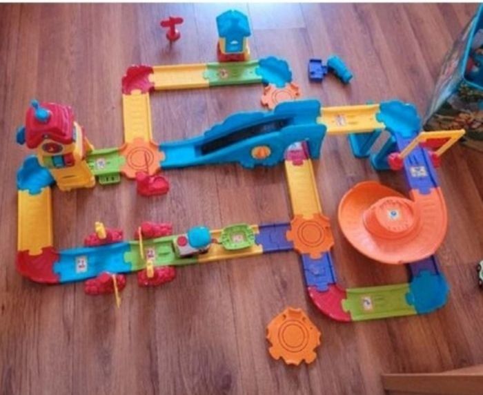 Grand Circuit tut tut bolid - photo numéro 2