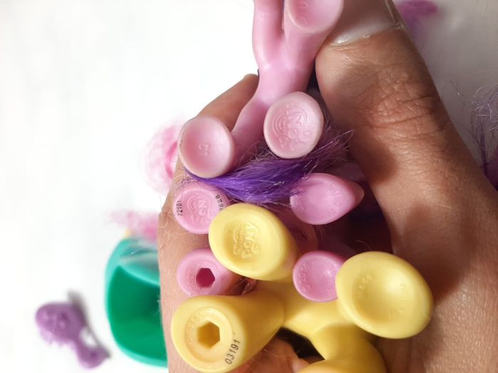 chateau my little poney + 3 petits poneys - photo numéro 4