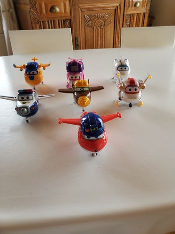 Figurines Super Wings transformables