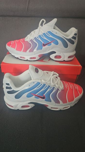 Basket nike tn neuf