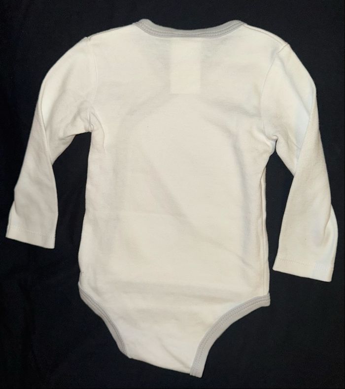 Ensemble Body & bavoir Taille 6mois - photo numéro 3