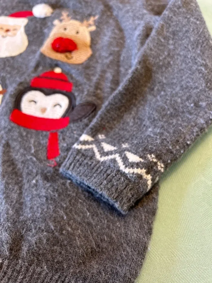 Pull de Noël C&A - 9/12 mois - photo numéro 5