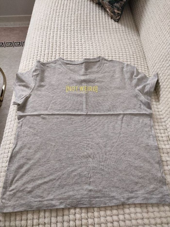 Tee shirt en très bon état