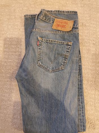Jean homme LEVI'S taille 40