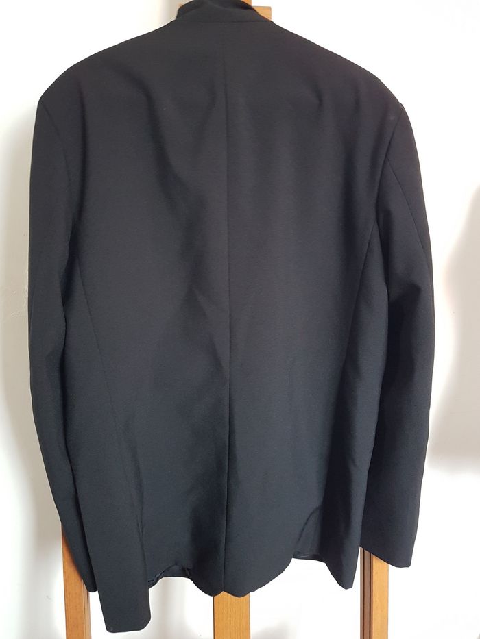 Blazer homme noir. Boutonné, épaulettes, doublé. Manta. Taille 54. - photo numéro 3