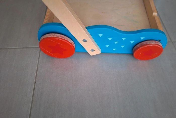 Chariot en bois - photo numéro 5