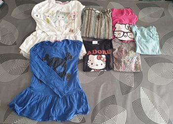 N°366 Lot de 4 Tee-shirts manche longues/1 Sous-pull/2 Tuniques (10 ans)