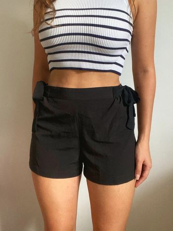 Short noir noeud coquette