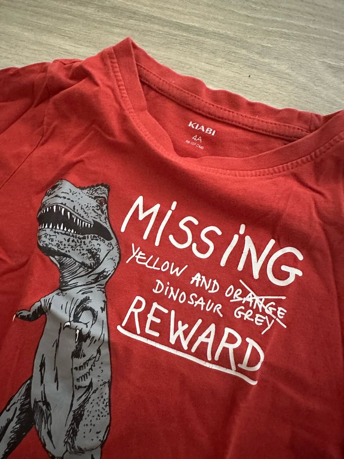 Tee shirt dinosaure 4 ans - photo numéro 2