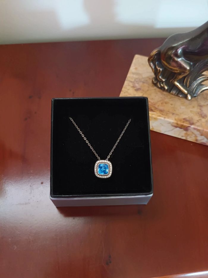 Collier Joaillerie avec carré bleu - photo numéro 2