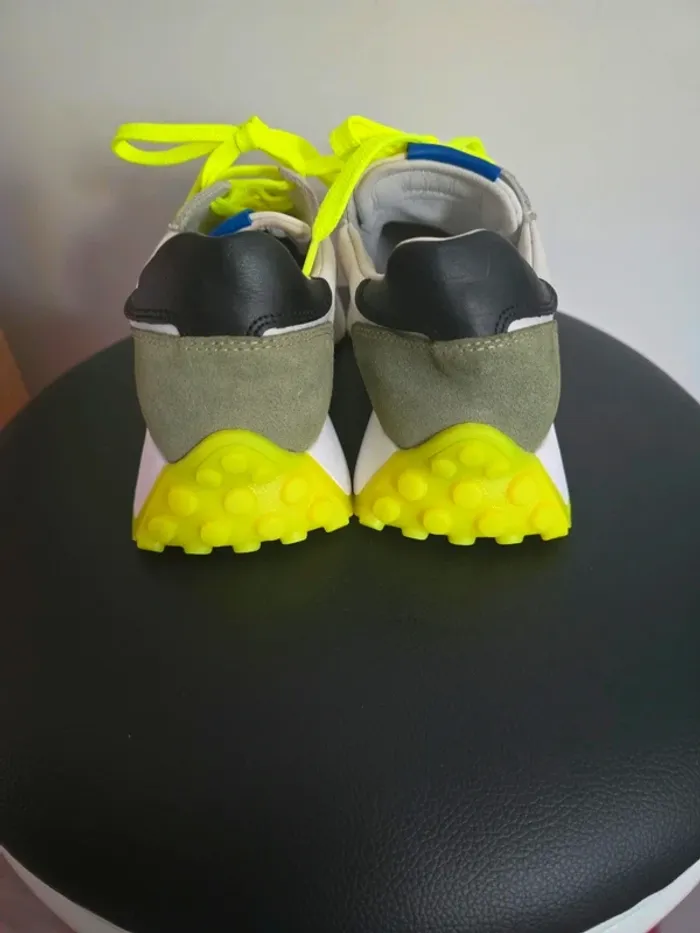 Basket Morelli taille 35 - photo numéro 4