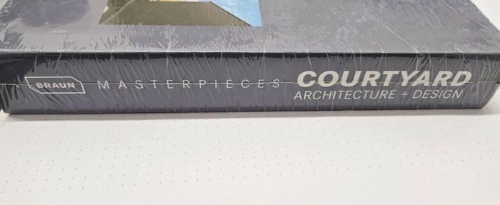 Livre architecture et design masterpieces Courtyard Braun - photo numéro 3