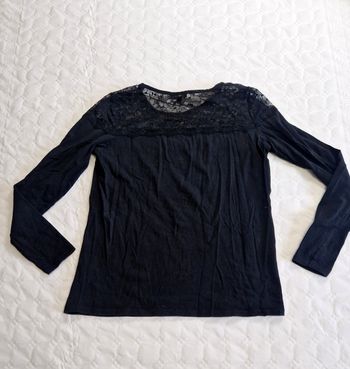 Top Manches Longues Femme Noir Détails Dentelle - Mosquitos - Taille L