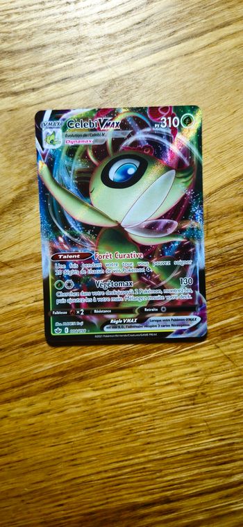 Carte pokemon Celebi V Max  008/198