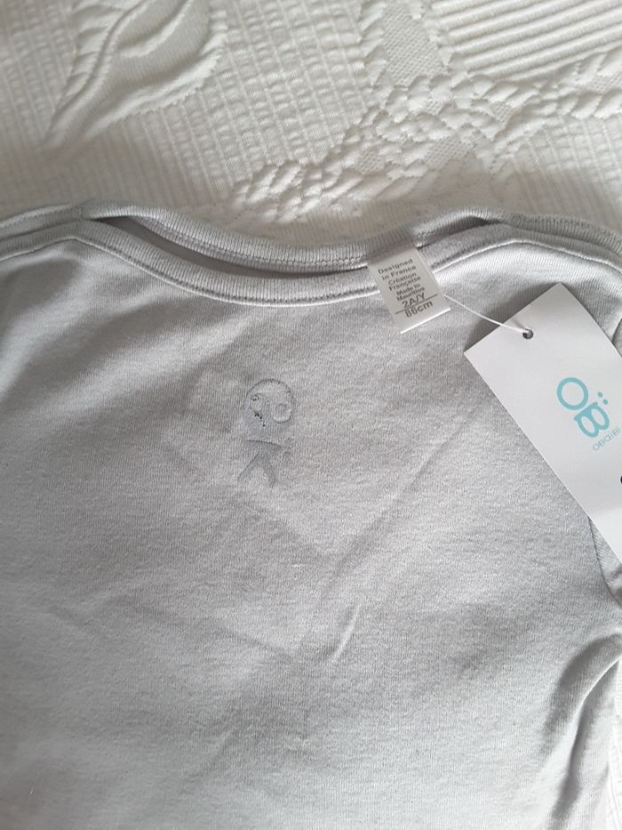 Tee shirt neuf 2 ans "okaidi " - photo numéro 3