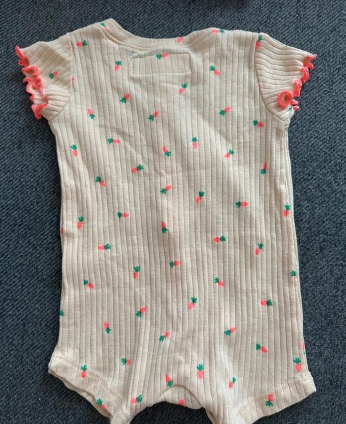 Lot de 2 barboteuses neuves - photo numéro 4