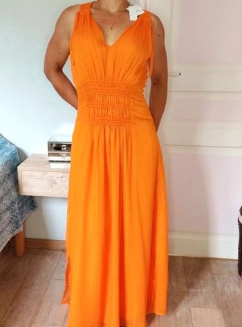 Robe  longue  smockée  - abricot  doré  -  Karl  Marc John  -  S  - Neuve étiquette