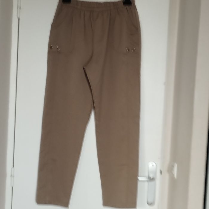 Pantalon femme 44/46