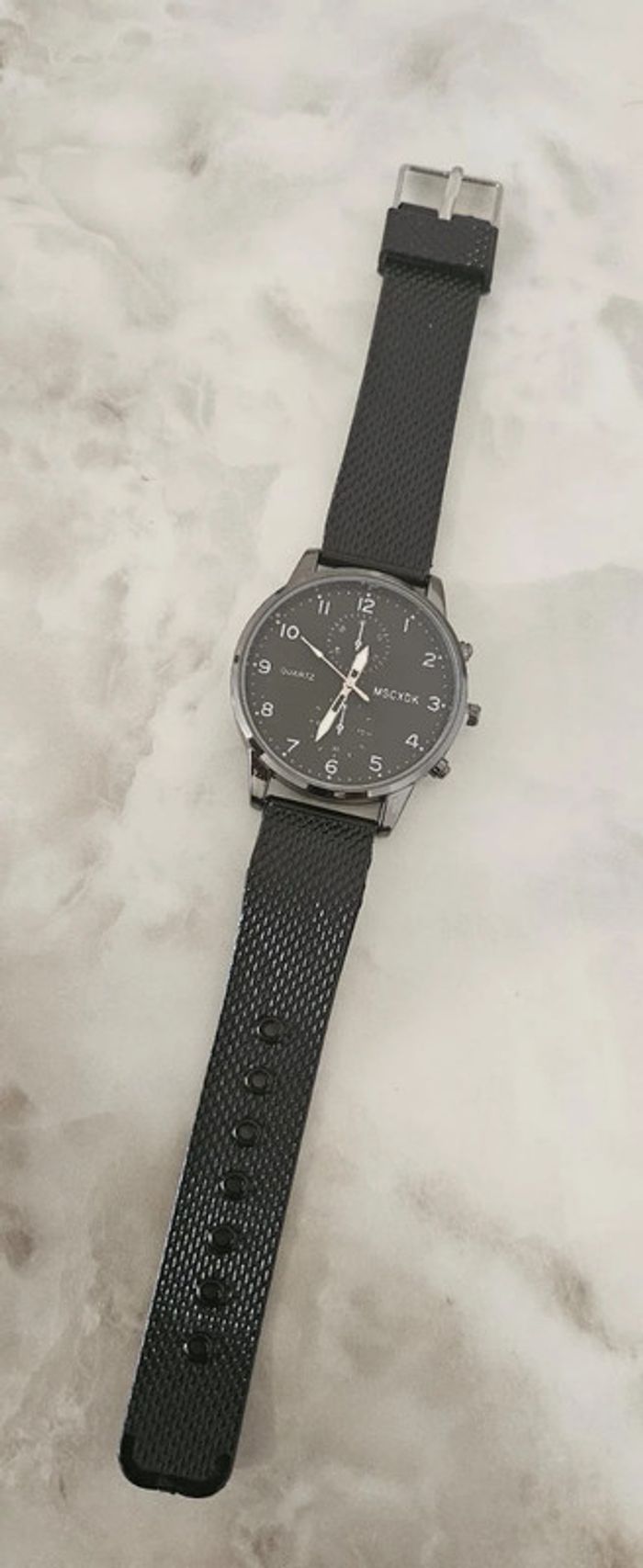 Montre pour hommes - photo numéro 2
