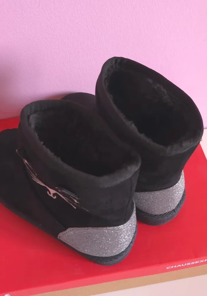 Adorable bottines fourré chat taille 29 - photo numéro 4