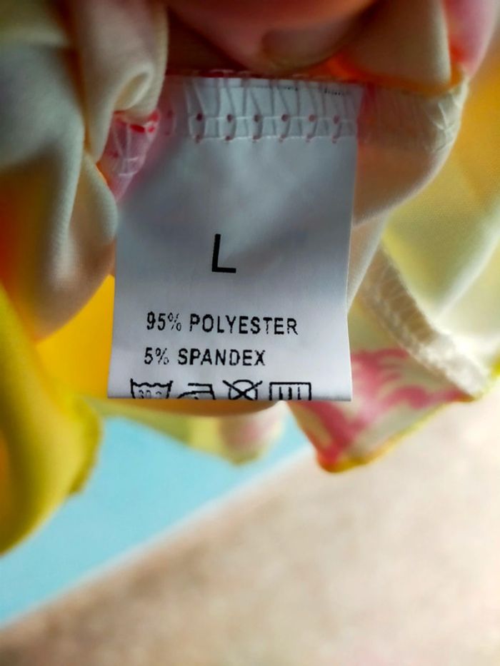 🌸 Robe d’été à bretelles imprimé Stitch – Taille L – Neuve 🌸 - photo numéro 5
