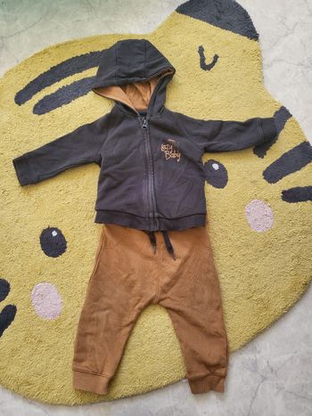 Survêtement kiabi 12 mois