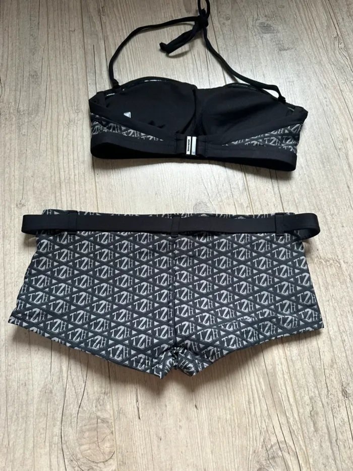 Maillot de bain tommy hilfiger x Zendaya - photo numéro 10